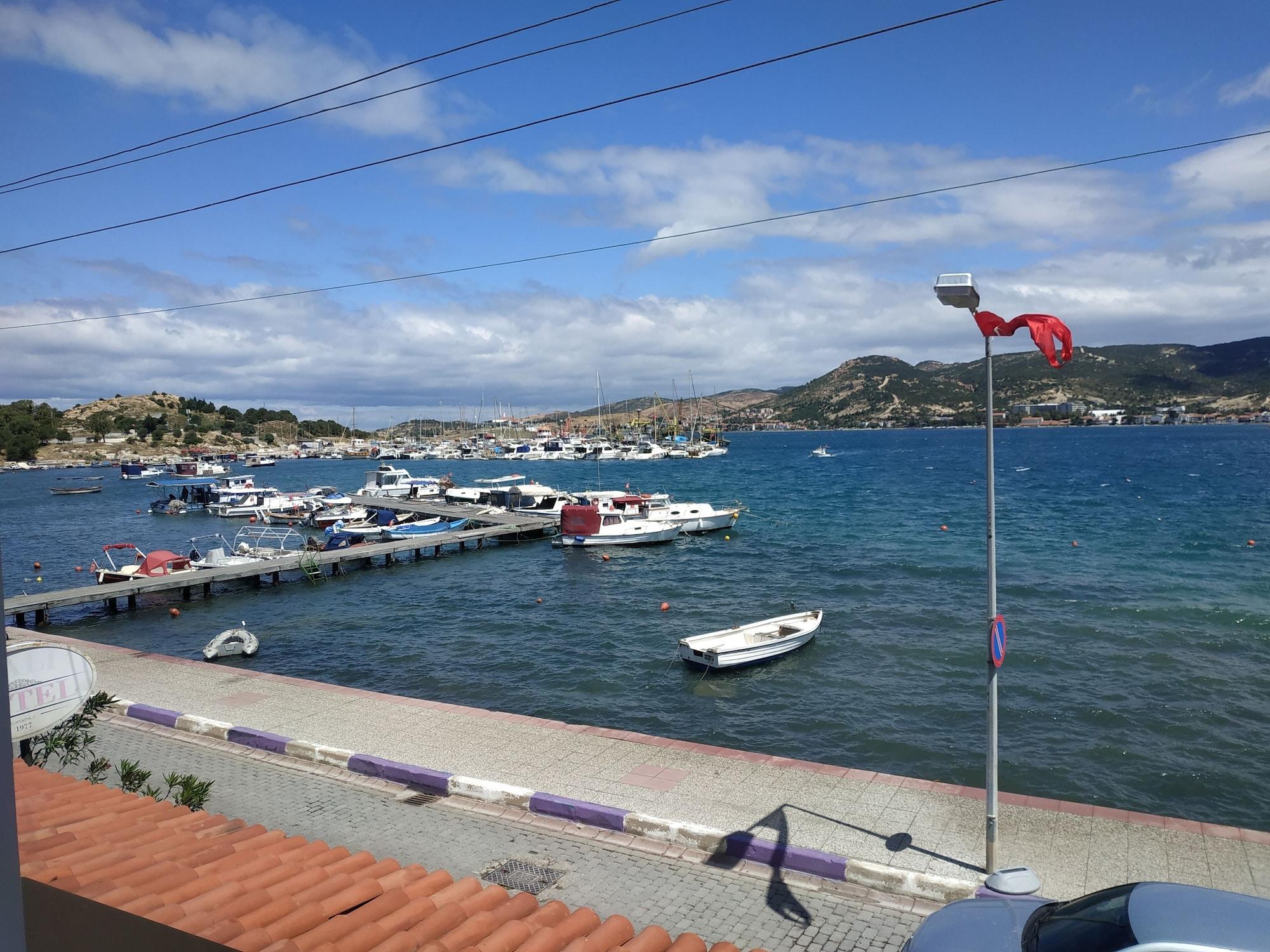 Foca Yali Hotel Buitenkant foto