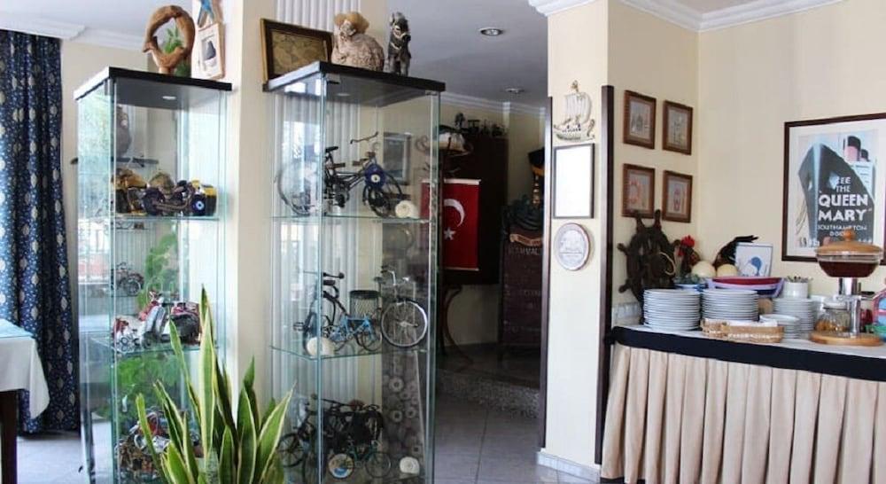 Foca Yali Hotel Buitenkant foto
